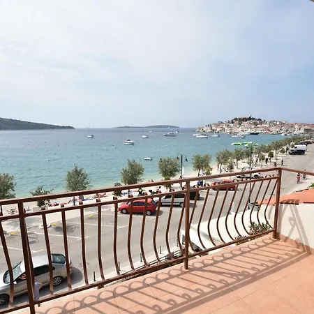 Jere Apartment Primosten